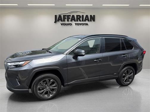 2024 Toyota RAV4 Hybrid XLE Premium