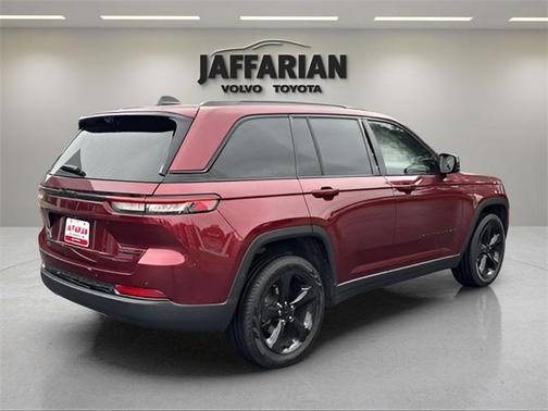 2022 Jeep Grand Cherokee Limited X