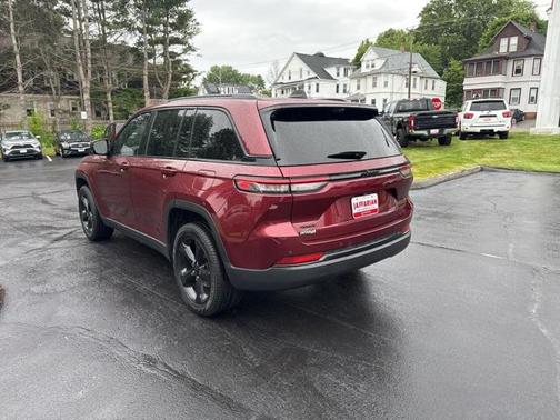 2022 Jeep Grand Cherokee Limited X