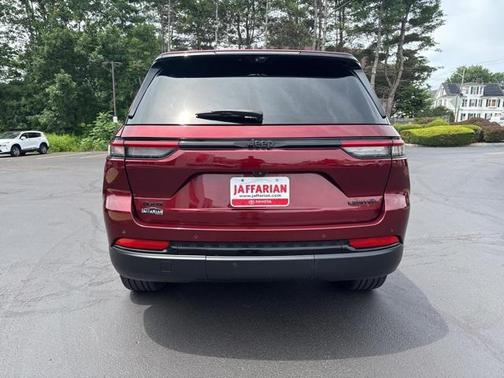 2022 Jeep Grand Cherokee Limited X