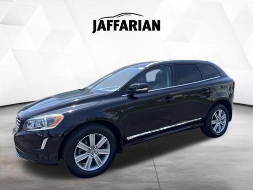 Black 2017 Volvo XC60 T5 Inscription