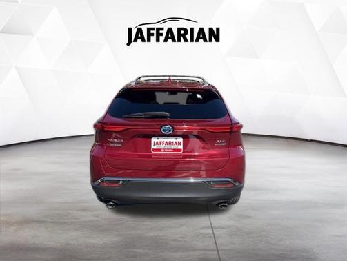 Ruby Flare Pearl 2022 Toyota Venza XLE
