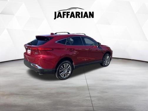 Ruby Flare Pearl 2022 Toyota Venza XLE