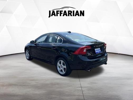 Black Stone 2013 Volvo S60 T5 Platinum