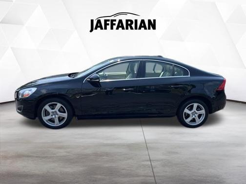 Black Stone 2013 Volvo S60 T5 Platinum
