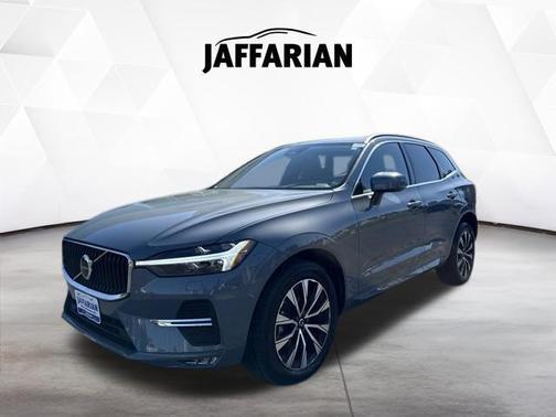Thunder Grey Metallic 2023 Volvo XC60 B5 Core