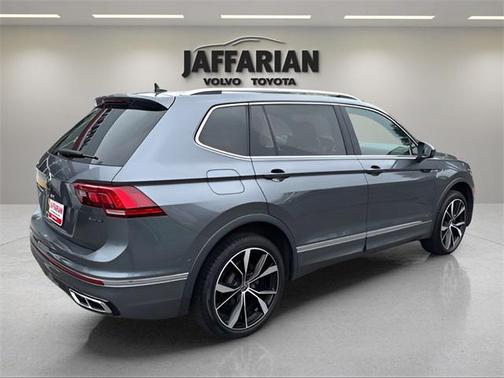 2022 Volkswagen Tiguan 2.0T SEL R-Line 4MOTION
