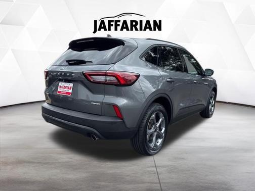 Carbonized Gray Metallic 2025 Ford Escape ST-Line Select
