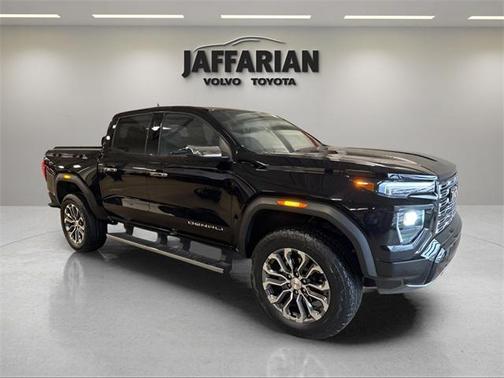 2023 GMC Canyon Denali