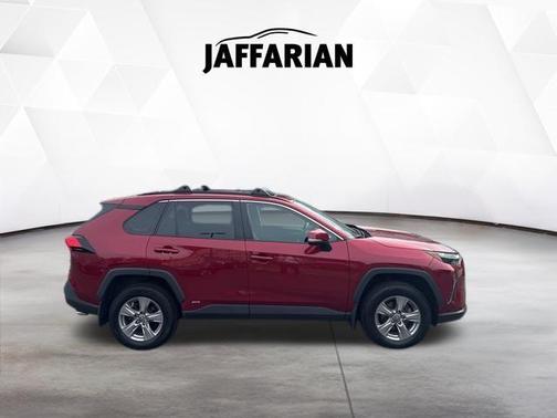 Wind Chill Pearl 2023 Toyota RAV4 Hybrid XLE