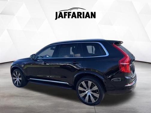 Onyx Black Metallic 2023 Volvo XC90 B6 Ultimate 7-Seater