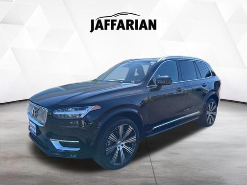 Onyx Black Metallic 2023 Volvo XC90 B6 Ultimate 7-Seater