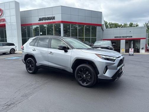 2023 Toyota RAV4 Hybrid SE