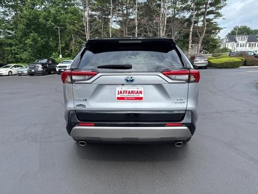 2023 Toyota RAV4 Hybrid SE