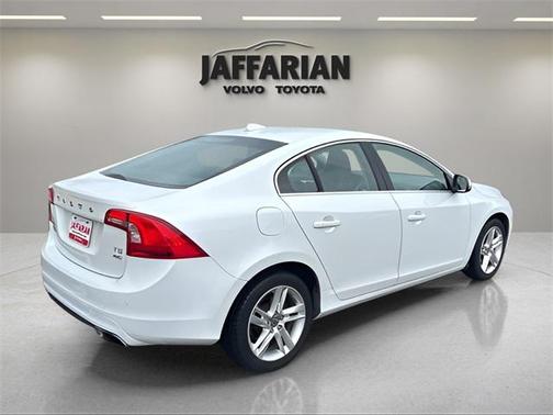 2015 Volvo S60 T5 Premier