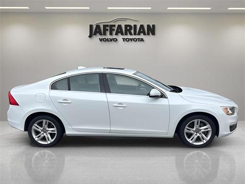 2015 Volvo S60 T5 Premier