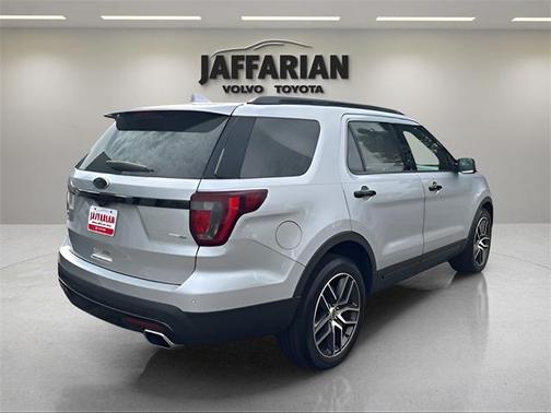 2017 Ford Explorer sport