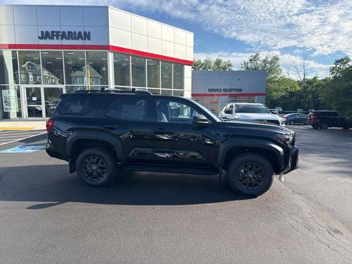 2025 Toyota 4Runner SR5