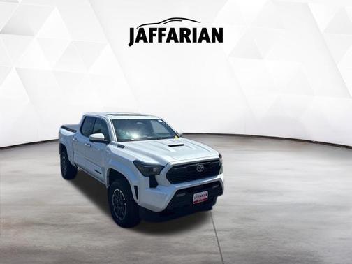 Wind Chill Pearl 2024 Toyota Tacoma Hybrid TRD Sport