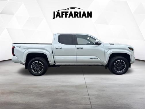 Wind Chill Pearl 2024 Toyota Tacoma Hybrid TRD Sport