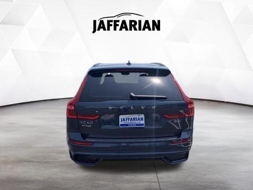 Denim Blue Metallic 2024 Volvo XC60 B5 Plus Dark Theme