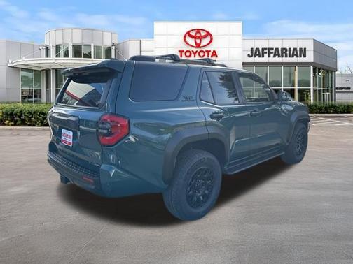 Everest 2026 Toyota 4Runner TRD Off Road Premium
