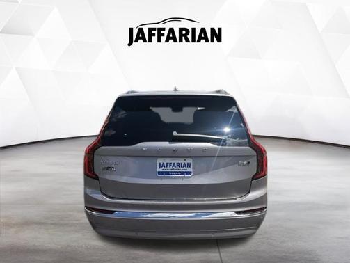 Aurora Silver 2026 Volvo XC90 Plus, B6 AWD Gas (mild hybrid), Gasoline, Bright, 7 Seats