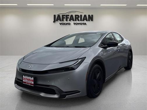 2024 Toyota Prius Prime SE