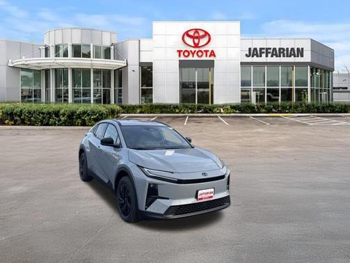 Cement 2026 Toyota C-HR SE