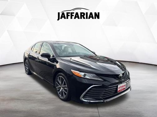 Midnight Black Metallic 2024 Toyota Camry XLE