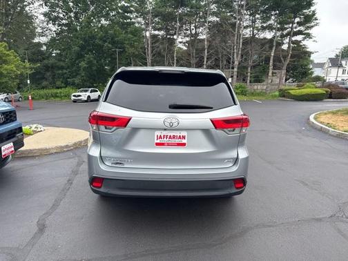 2017 Toyota Highlander LE
