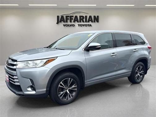 2017 Toyota Highlander LE