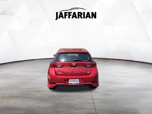 Barcelona Red Metallic 2018 Toyota Corolla iM Base