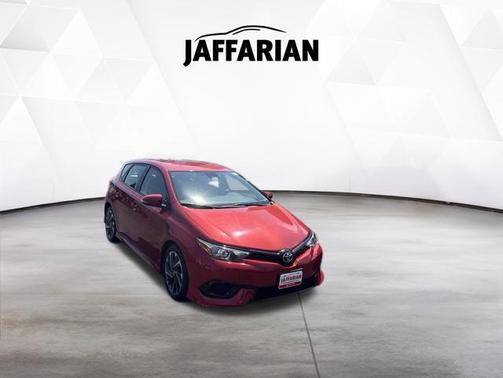 Barcelona Red Metallic 2018 Toyota Corolla iM Base