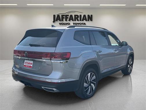 2024 Volkswagen Atlas 2.0T SE w/Technology 4MOTION