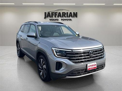 2024 Volkswagen Atlas 2.0T SE w/Technology 4MOTION
