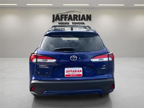 2025 Toyota Corolla Cross LE