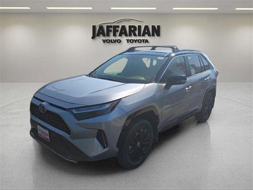 2025 Toyota RAV4 Hybrid SE
