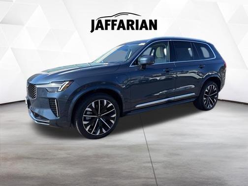 Denim Blue Metallic 2025 Volvo XC90 Plug-In Hybrid T8 Ultra 6-Seater