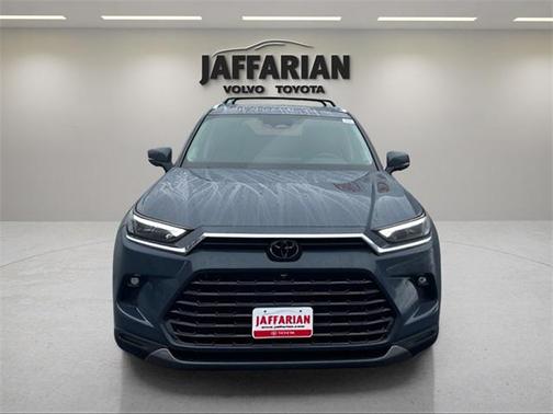 2025 Toyota Grand Highlander Platinum