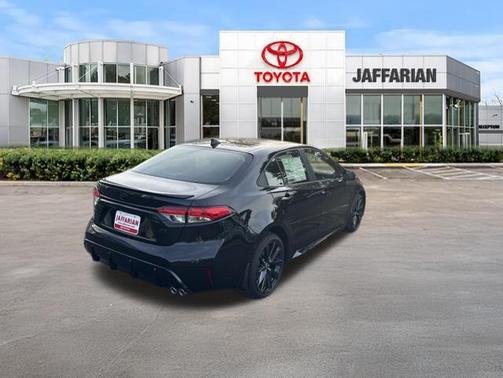 Midnight Black Metallic 2026 Toyota Corolla SE
