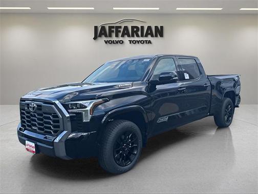 2025 Toyota Tundra Hybrid Platinum