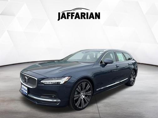 Denim Blue Metallic 2021 Volvo V90 T6 Inscription