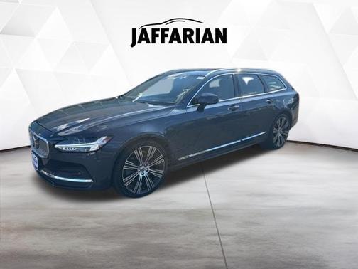 Denim Blue Metallic 2021 Volvo V90 T6 Inscription