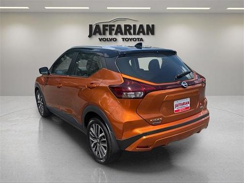 2021 Nissan Kicks SV
