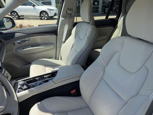 Denim Blue Metallic 2024 Volvo XC90 B5 Plus Bright Theme