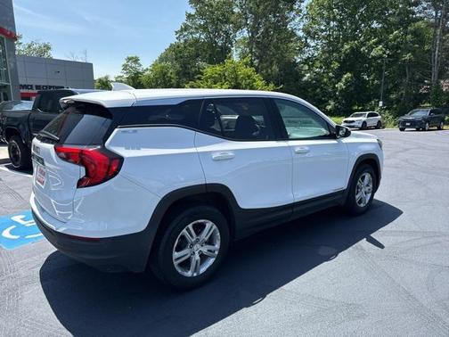 2020 GMC Terrain SLE