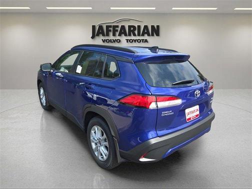 2025 Toyota Corolla Cross LE