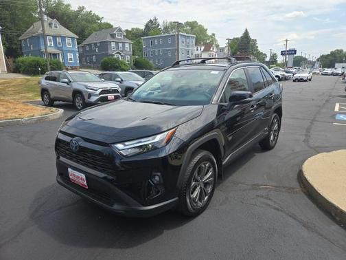 2024 Toyota RAV4 Hybrid XLE Premium