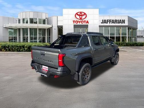 Bronze Oxide 2026 Toyota Tacoma Hybrid Trailhunter